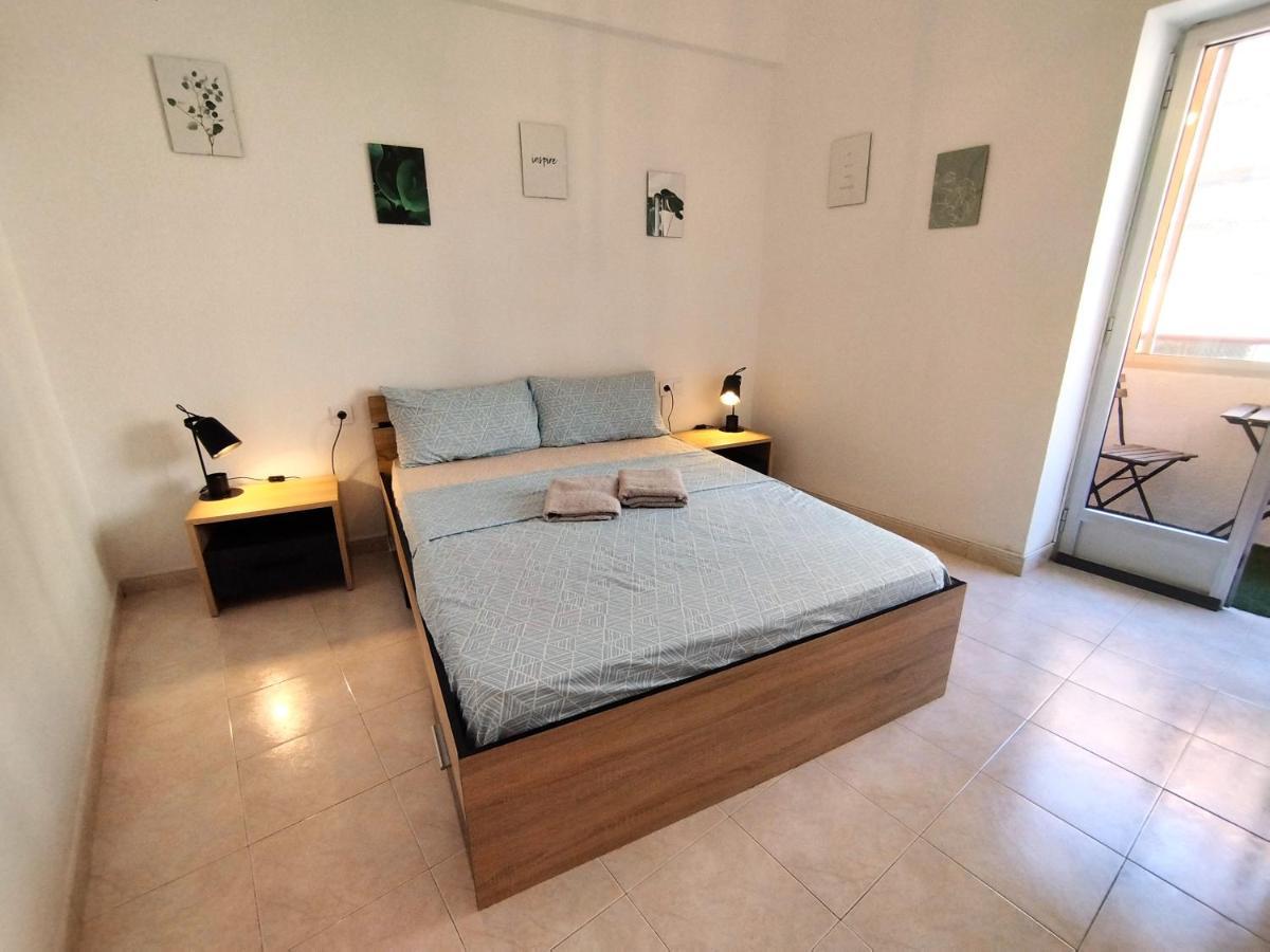 Guesthouse Shared With Host Alicante Exterior foto