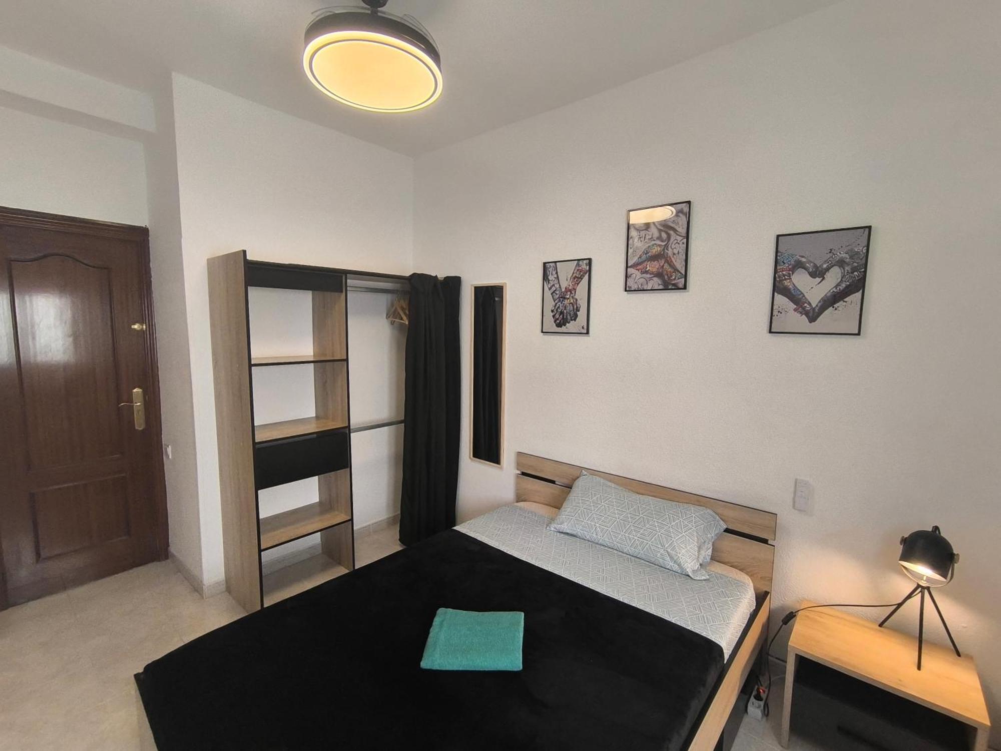 Guesthouse Shared With Host Alicante Exterior foto